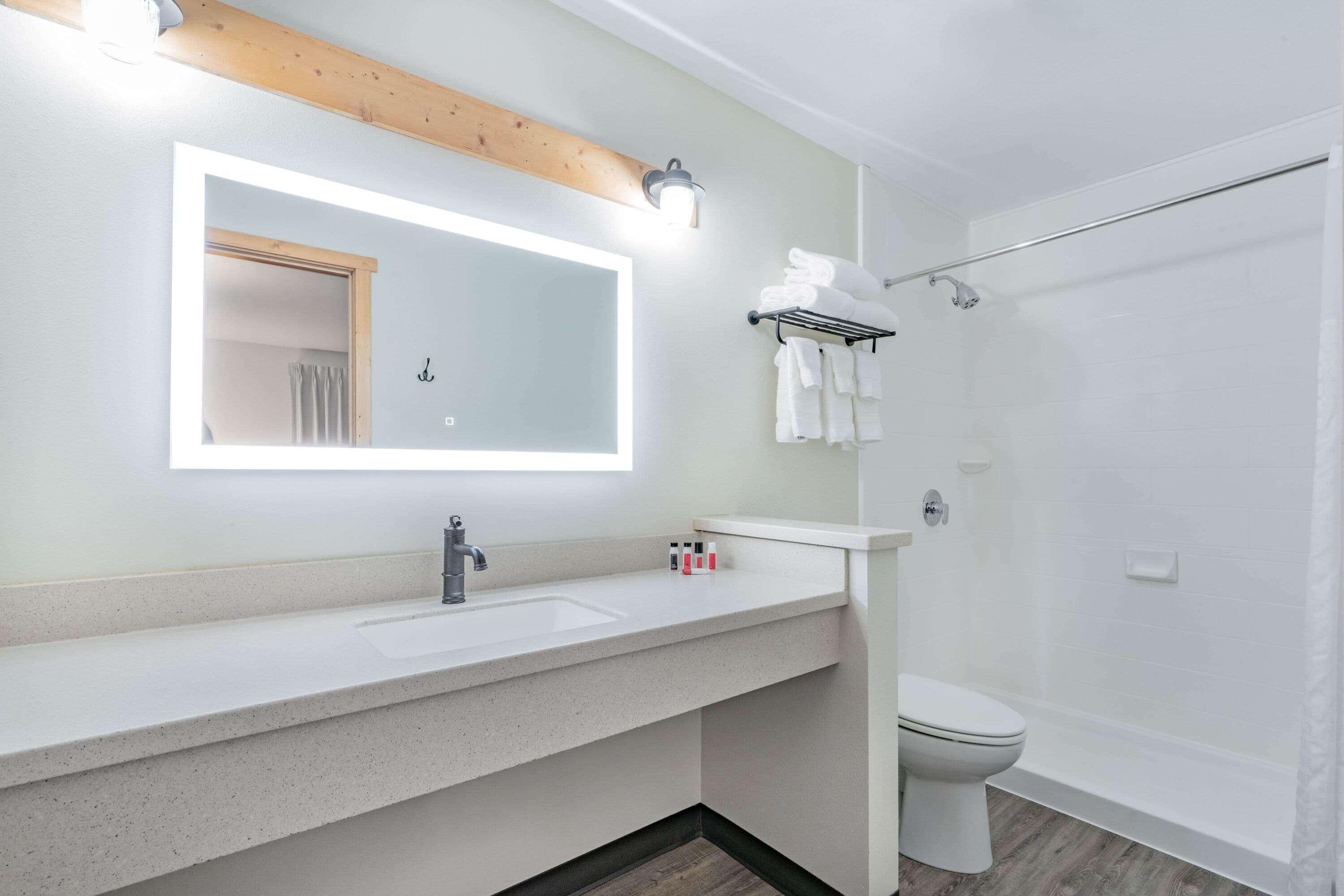 Travelodge By Wyndham Lovell Bighorns Ngoại thất bức ảnh